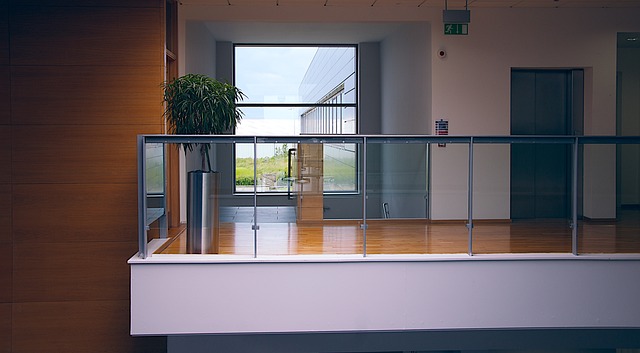 commercial locksmith