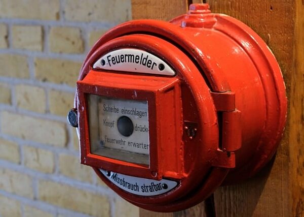 emergency-locksmith-640x480-75346597.jpeg