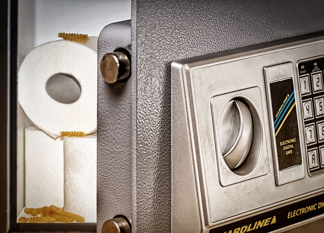safes-640x480-69823820.jpeg