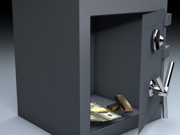 safes-640x480-69993416.jpeg