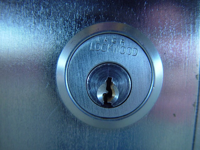 smart-lock-640x480-62161784.jpeg