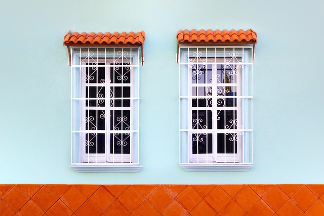 window-security-bar-640x480-40474761.jpeg