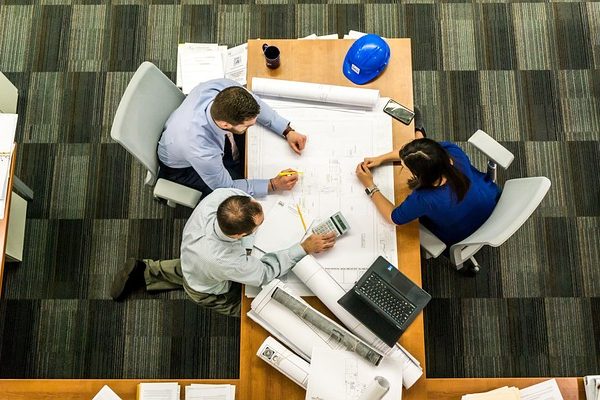 businesses-640x480-73326741.jpeg