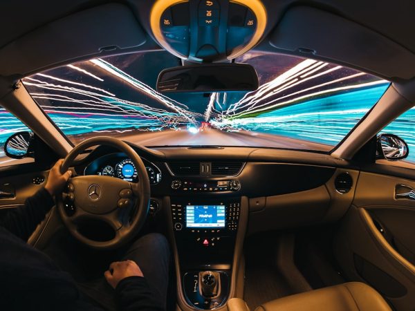 car-640x480-72019156.jpeg