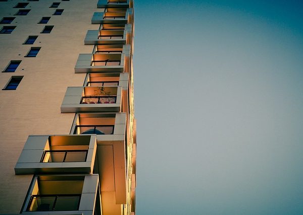 commercial-property-640x480-92913455.jpeg