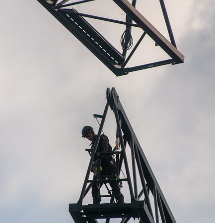 construction-640x480-93717572.jpeg