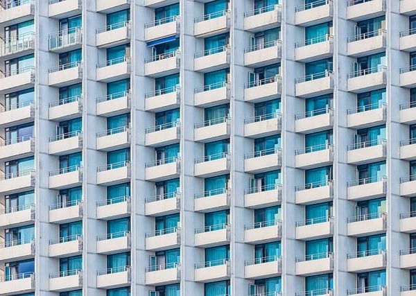 commercial-buildings-640x480-67630420.jpeg
