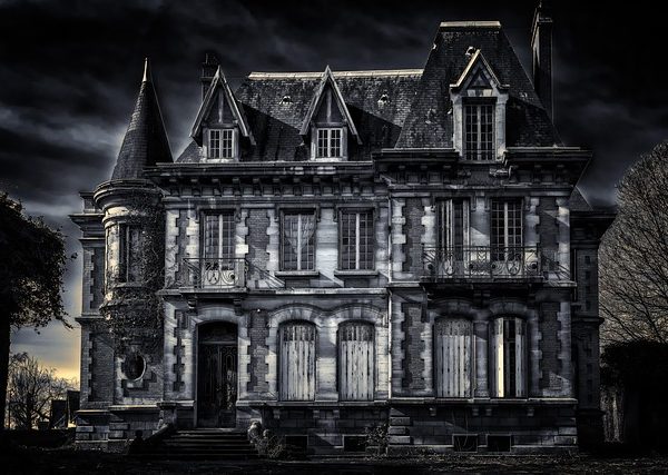 houses-640x480-46534383.jpeg