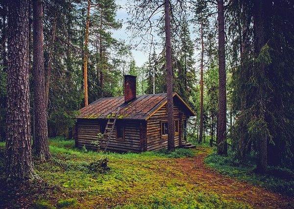 houses-640x480-69602905.jpeg