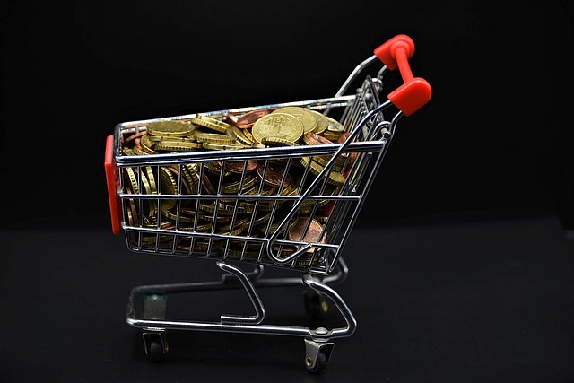 money-640x480-31869738.jpeg