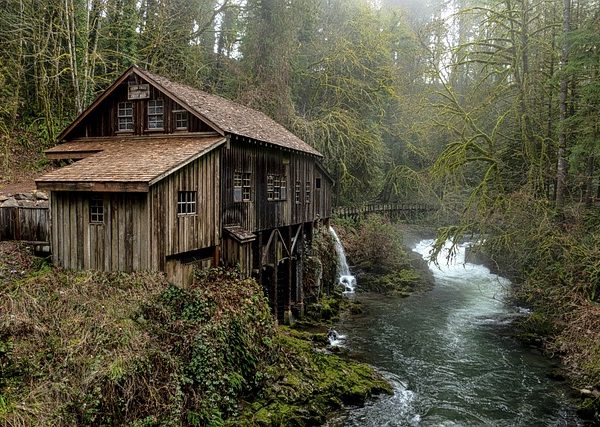 houses-640x480-43480647.jpeg