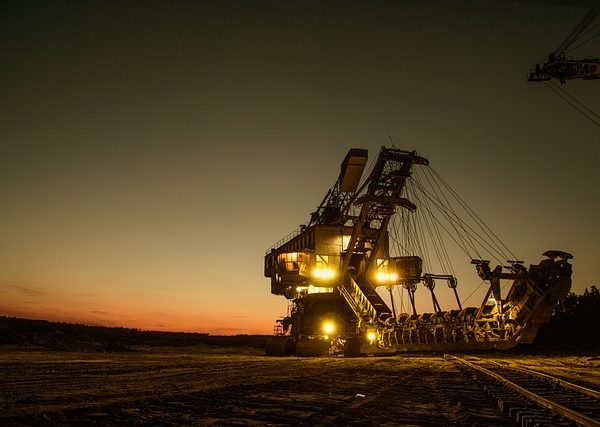 industry-640x480-31288735.jpeg