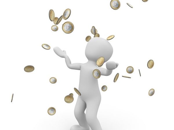 money-640x480-13719427.jpeg