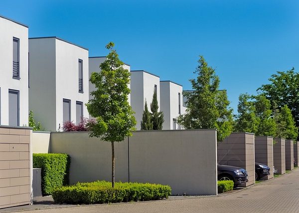 properties-640x480-49094923.jpeg