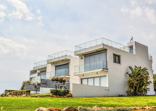properties-640x480-42980663.jpeg