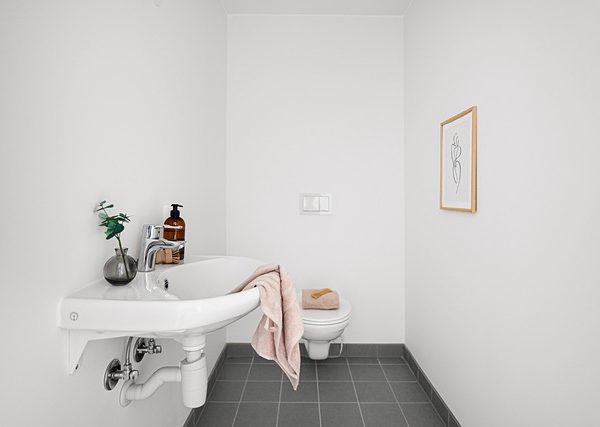 properties-640x480-81248145.jpeg
