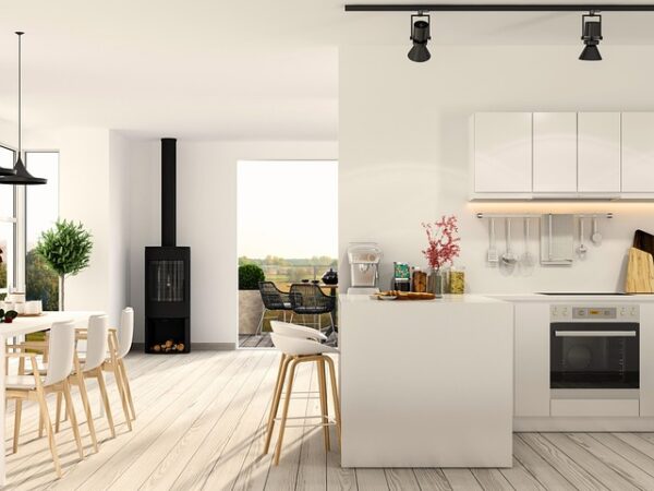 commercial-property-640x480-11371307.jpeg