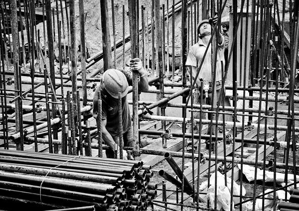 construction-640x480-2265403.jpeg