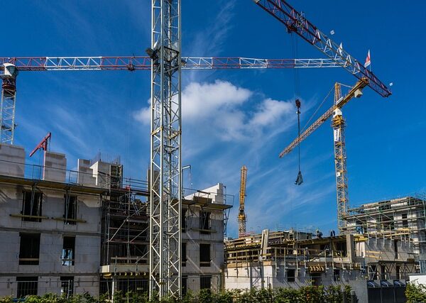construction-640x480-69459958.jpeg