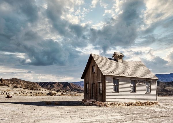 houses-640x480-95630128.jpeg