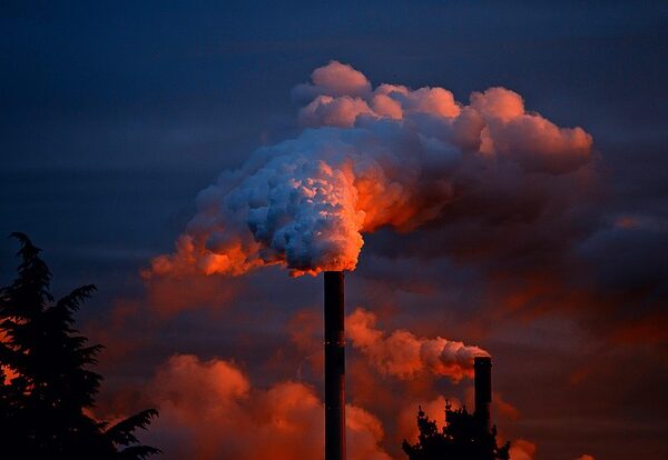 industry-640x480-17917582.jpeg