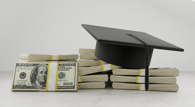 loans-640x480-77493025.jpeg