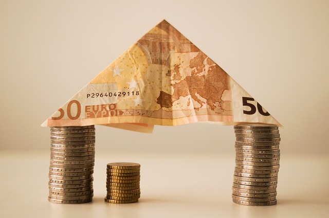 loans-640x480-83150309.jpeg