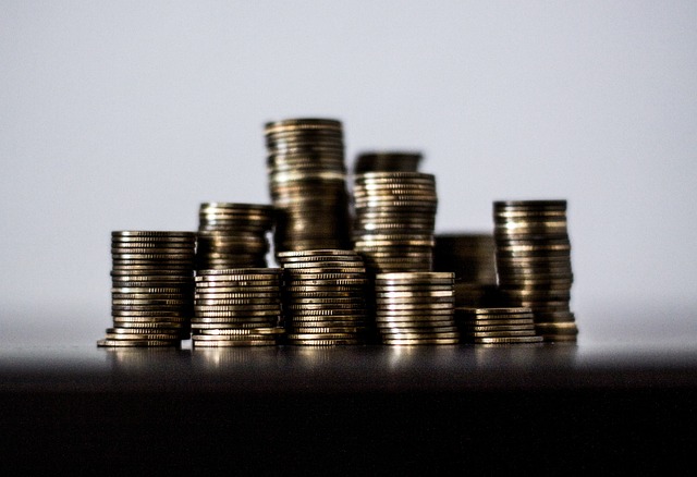 money-640x480-22492548.jpeg
