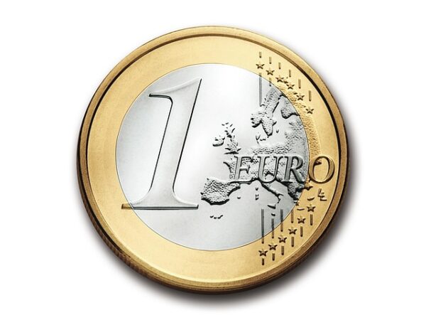 money-640x480-83055526.jpeg