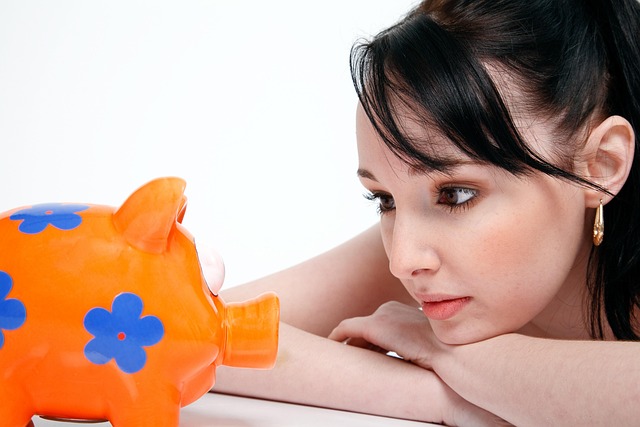 money-640x480-91034221.jpeg