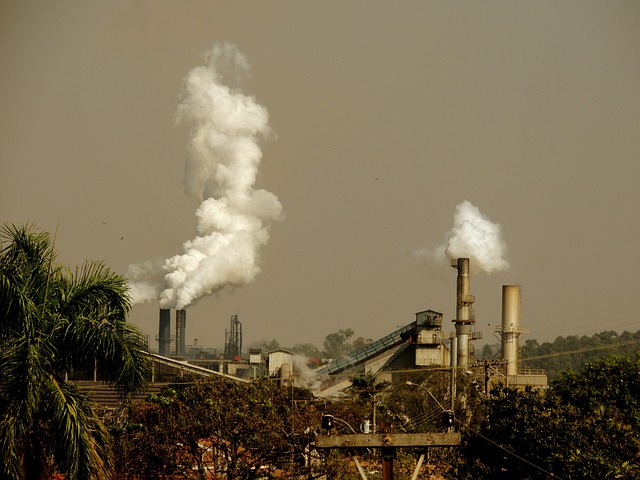 industry-640x480-50554082.jpeg