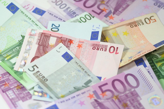 loans-640x480-10547072.jpeg
