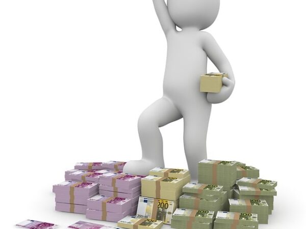 money-640x480-30506494.jpeg