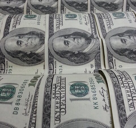 money-640x480-47523425.jpeg