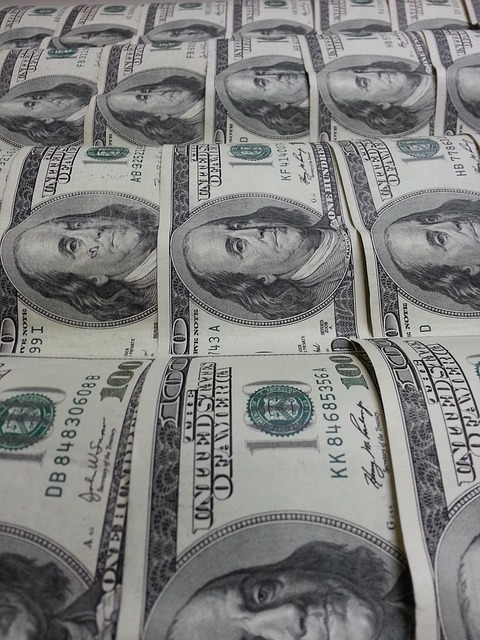 money-640x480-47523425.jpeg