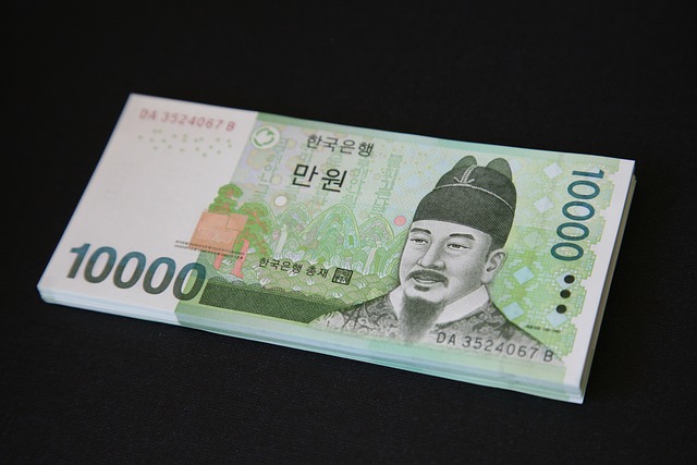 money-640x480-64598732.jpeg