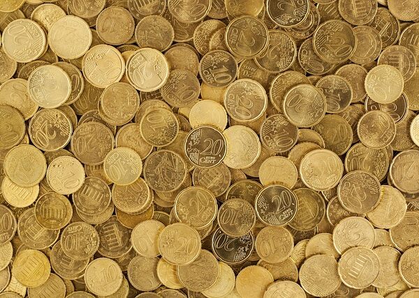 money-640x480-97314195.jpeg