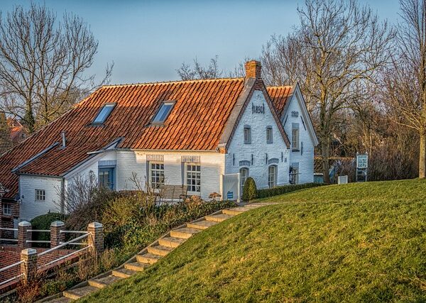 properties-640x480-87762778.jpeg
