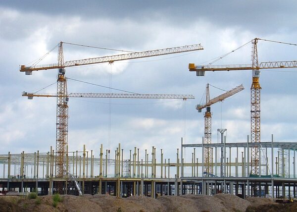 construction-640x480-1954685.jpeg