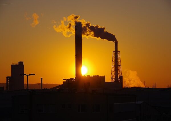 industry-640x480-334246.jpeg