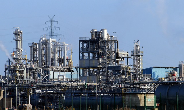 industry-640x480-97406313.jpeg
