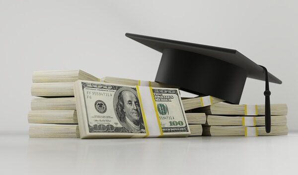 loans-640x480-34972689.jpeg
