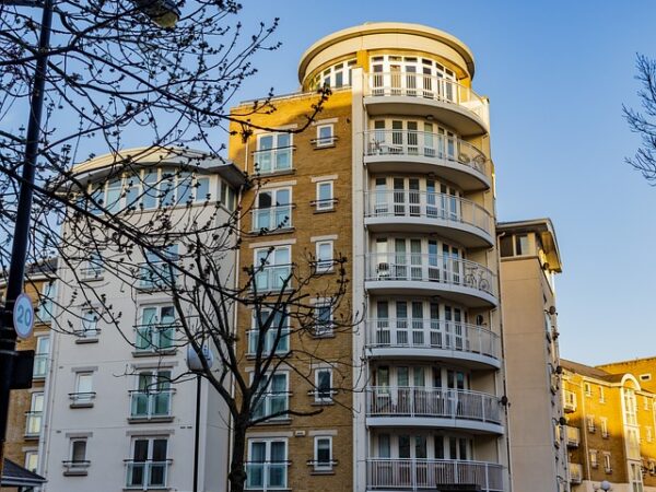 multifamily-property-640x480-17626202.jpeg