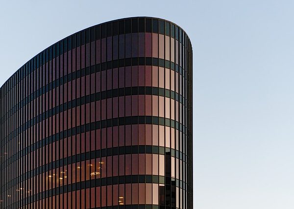 commercial-buildings-640x480-54697005.jpeg
