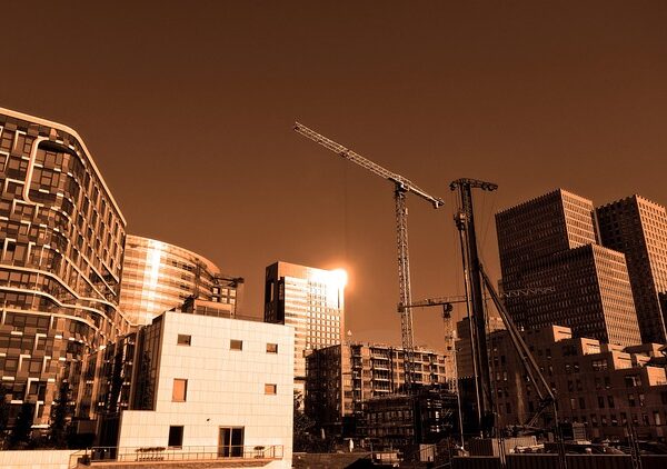 commercial-buildings-640x480-67564717.jpeg