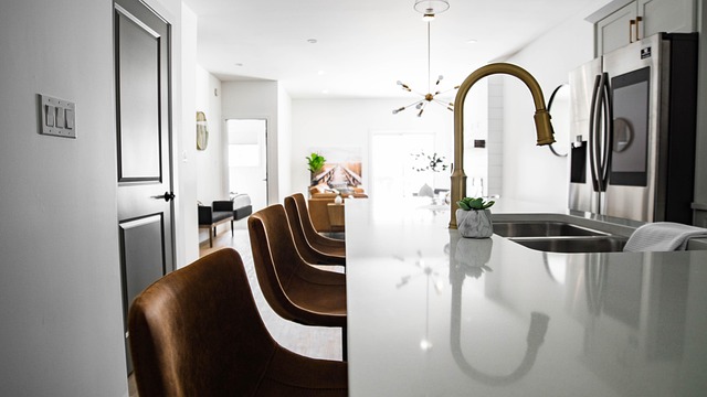 commercial-property-640x480-98365450.jpeg