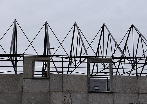 construction-640x480-82859210.jpeg