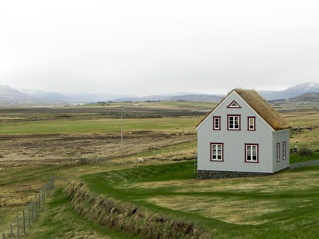 houses-640x480-92581926.jpeg