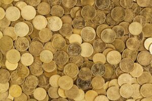 money-640x480-65454273.jpeg