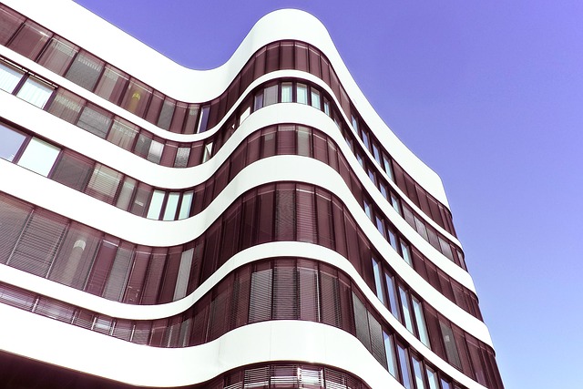 commercial-buildings-640x480-86328994.jpeg